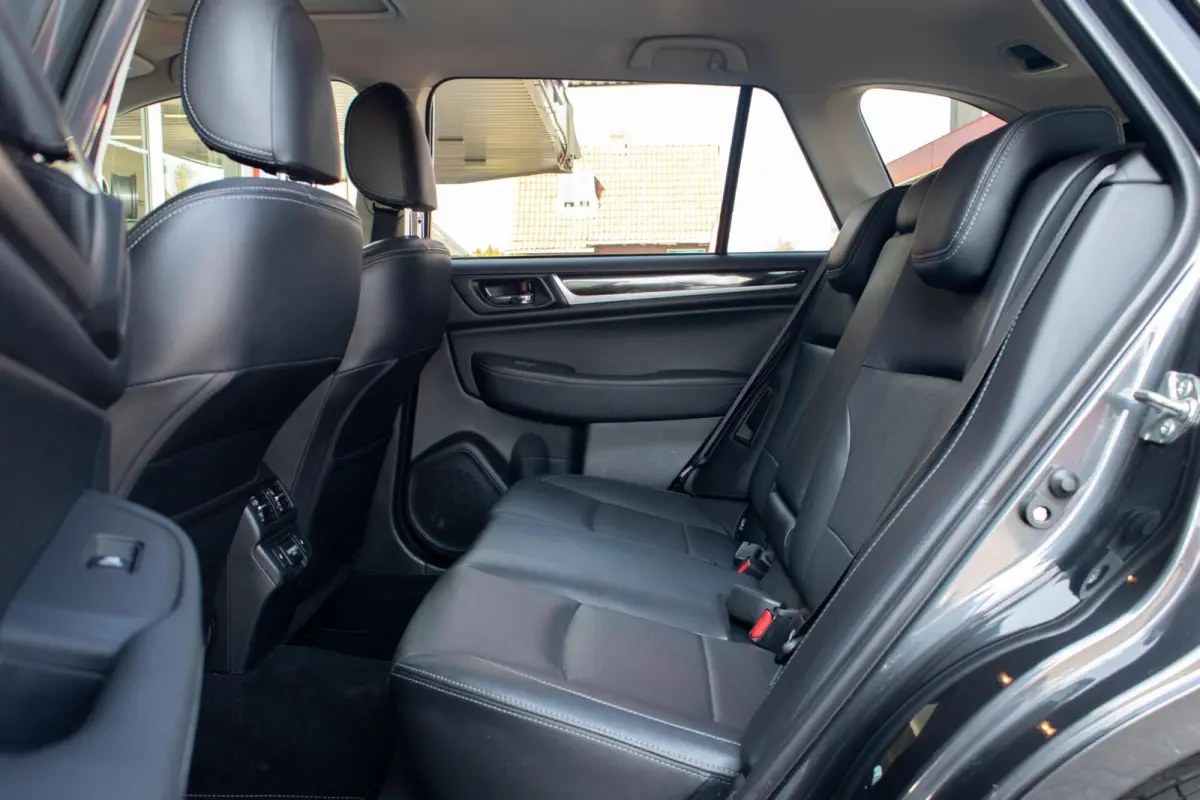 2.5i CVT Premium | Eyesight | Trekhaak | Navigatie | 1e Eigenaar |