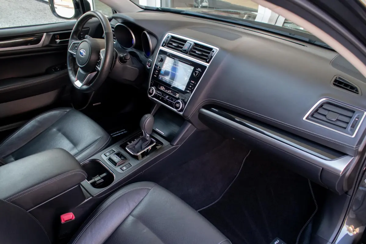 2.5i CVT Premium | Eyesight | Trekhaak | Navigatie | 1e Eigenaar |