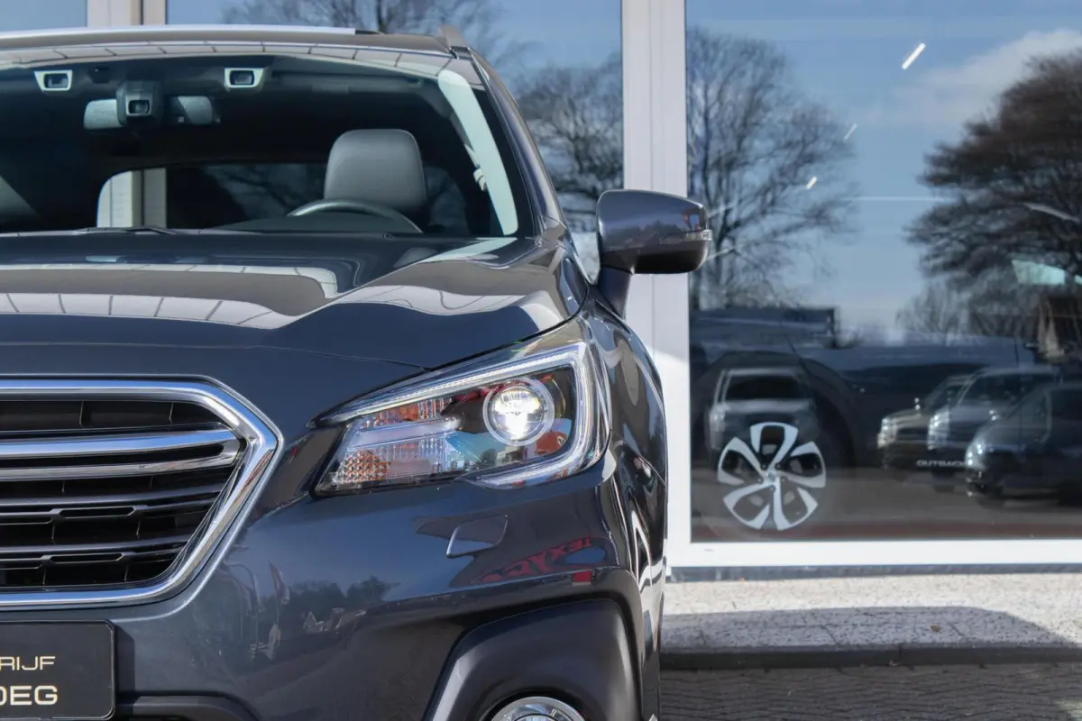 2.5i CVT Premium | Eyesight | Trekhaak | Navigatie | 1e Eigenaar |