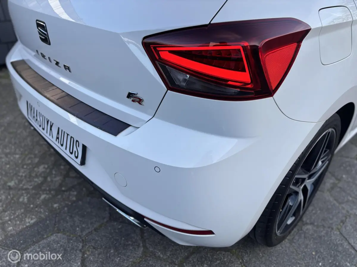 1.0 TSI FR BEATS CAMERA CARPLAY STOELVERWARMING