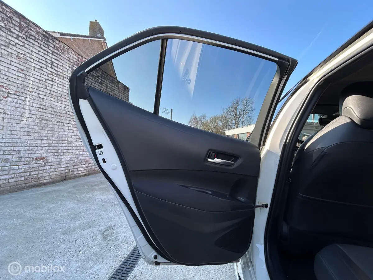 2.0 Hybrid GR-Sport|CLIMA|CARPLAY|BOVAG|