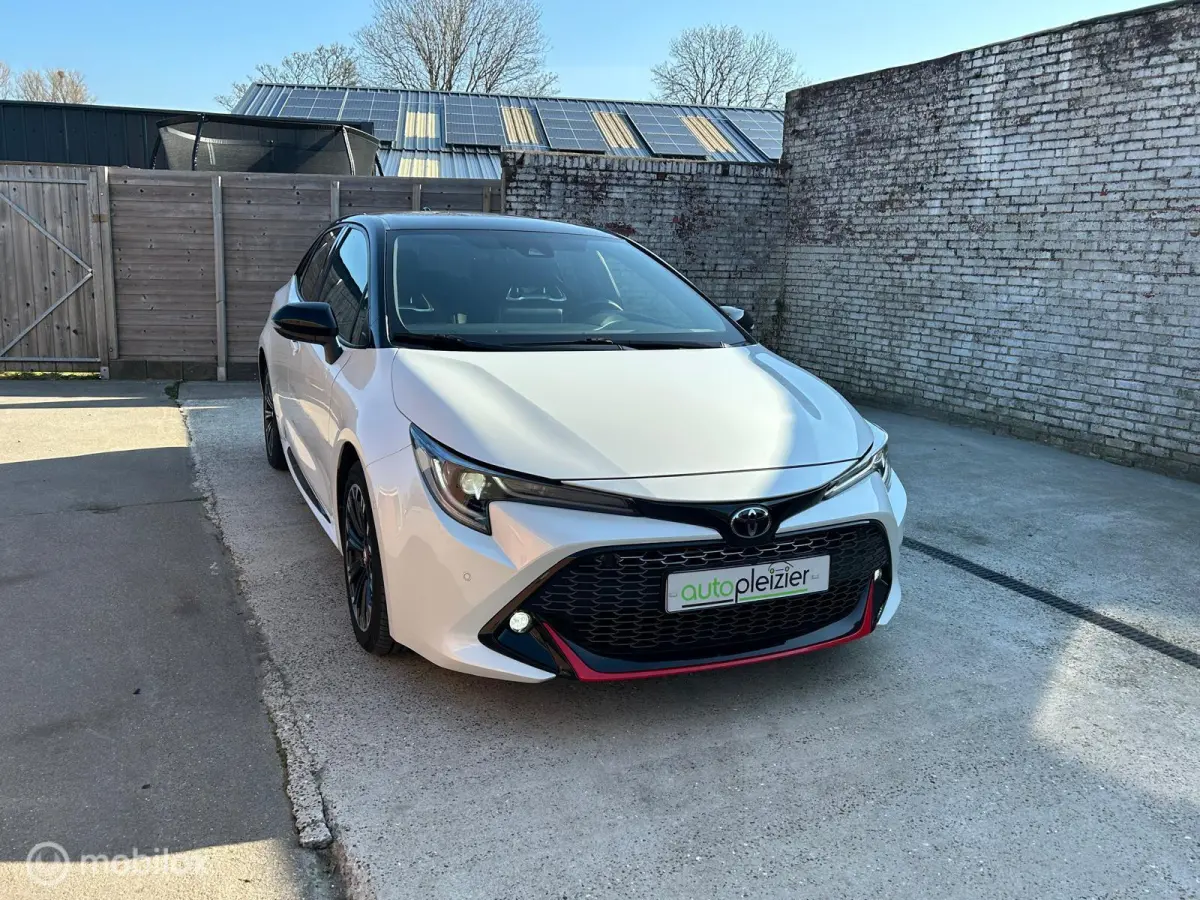 2.0 Hybrid GR-Sport|CLIMA|CARPLAY|BOVAG|