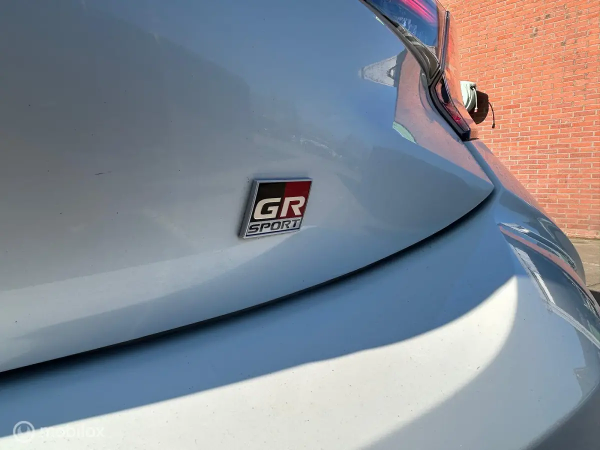 2.0 Hybrid GR-Sport|CLIMA|CARPLAY|BOVAG|