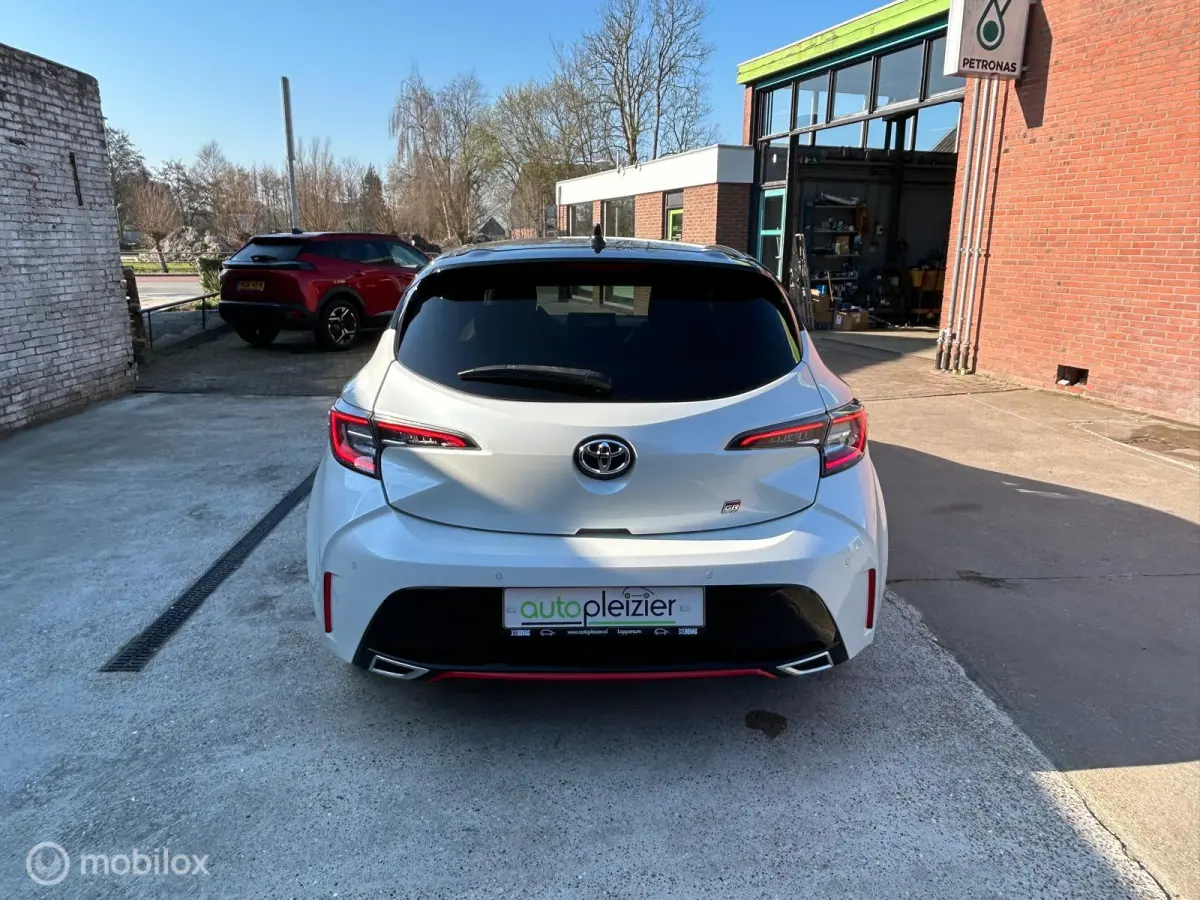 2.0 Hybrid GR-Sport|CLIMA|CARPLAY|BOVAG|