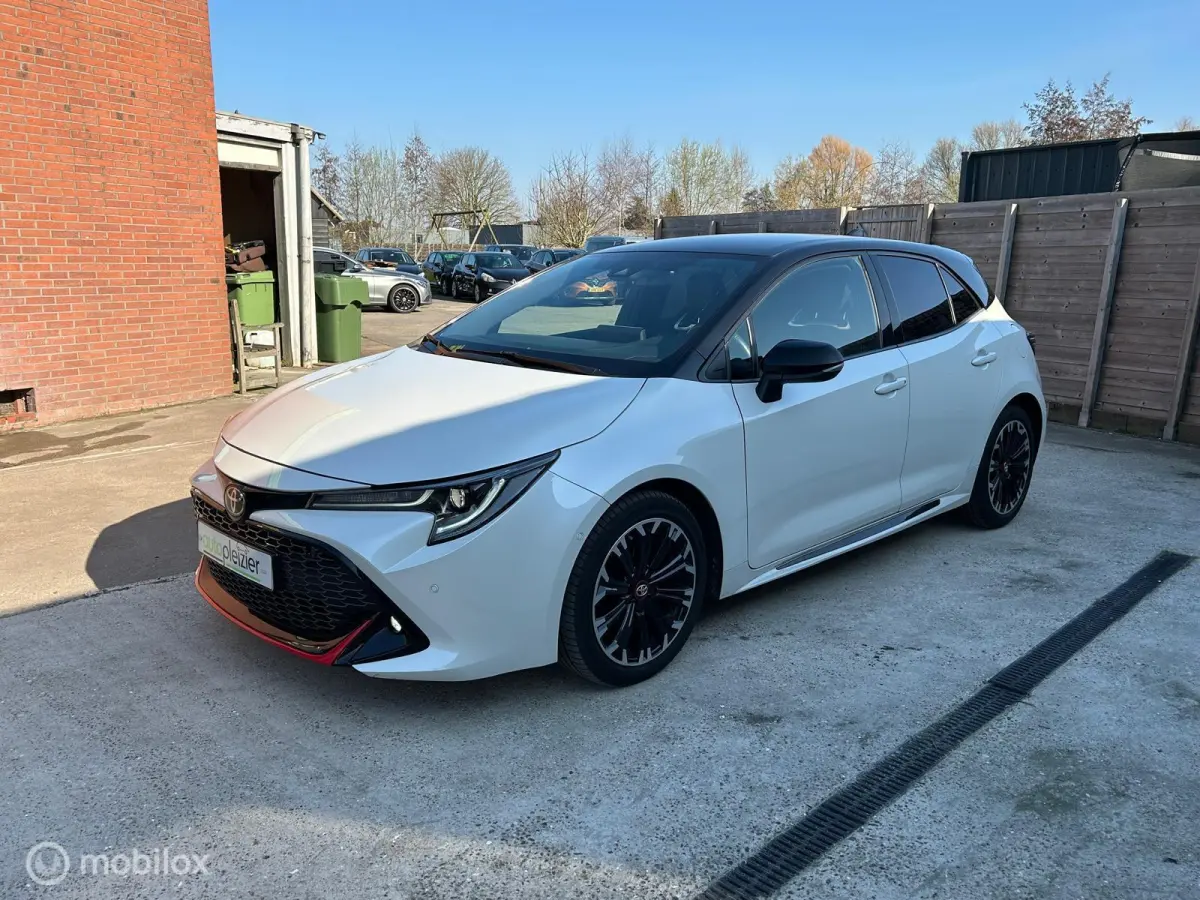 2.0 Hybrid GR-Sport|CLIMA|CARPLAY|BOVAG|