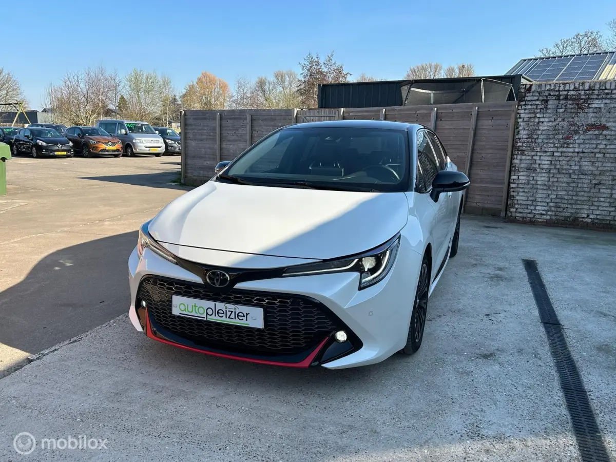 2.0 Hybrid GR-Sport|CLIMA|CARPLAY|BOVAG|