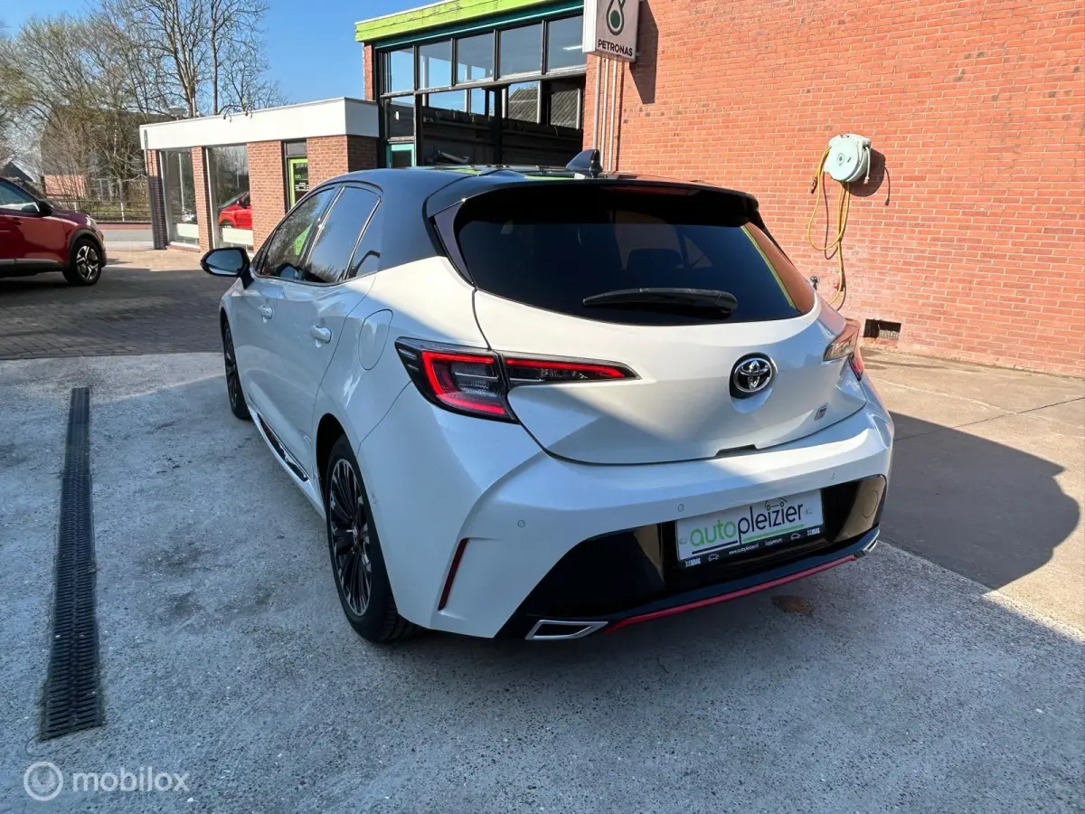 2.0 Hybrid GR-Sport|CLIMA|CARPLAY|BOVAG|