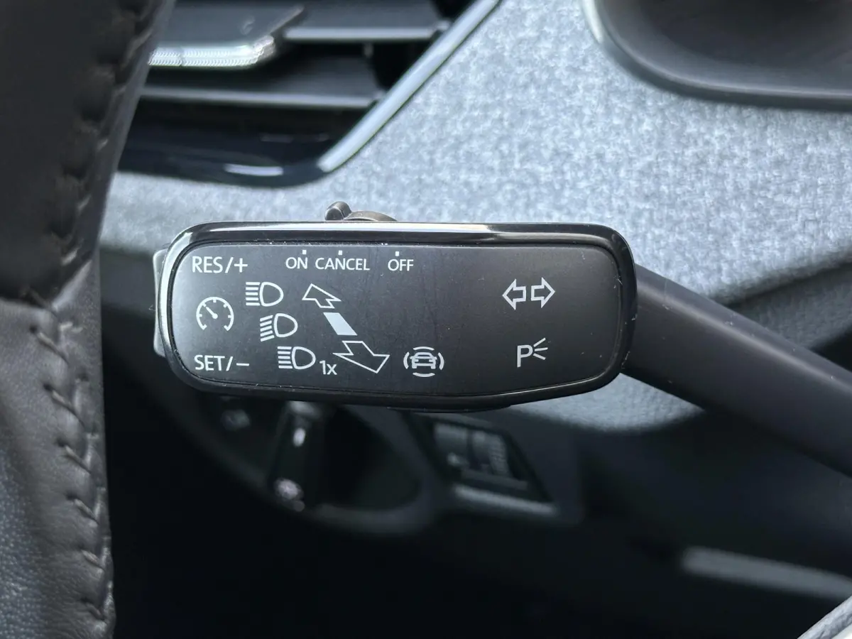 1.0 TSI Monte Carlo | Apple Carplay-Android/Camera/Keyless/Cruise Control