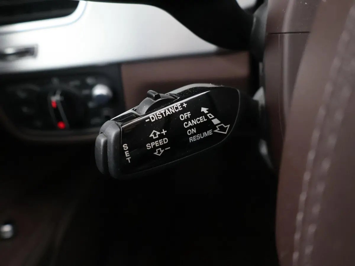 3.0 TDI V6 262 PK DESIGN SELECTION + MASSAGE | HEAD-UP | WEGK. TREKHAAK | SCHUIFDAK