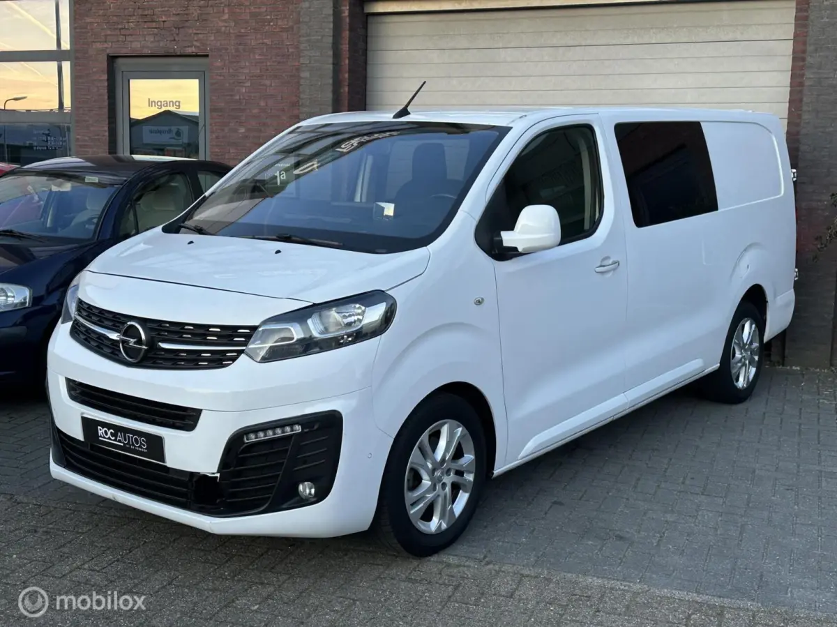 bestel 2.0 CDTI L3H1 DC Innovation | Camera