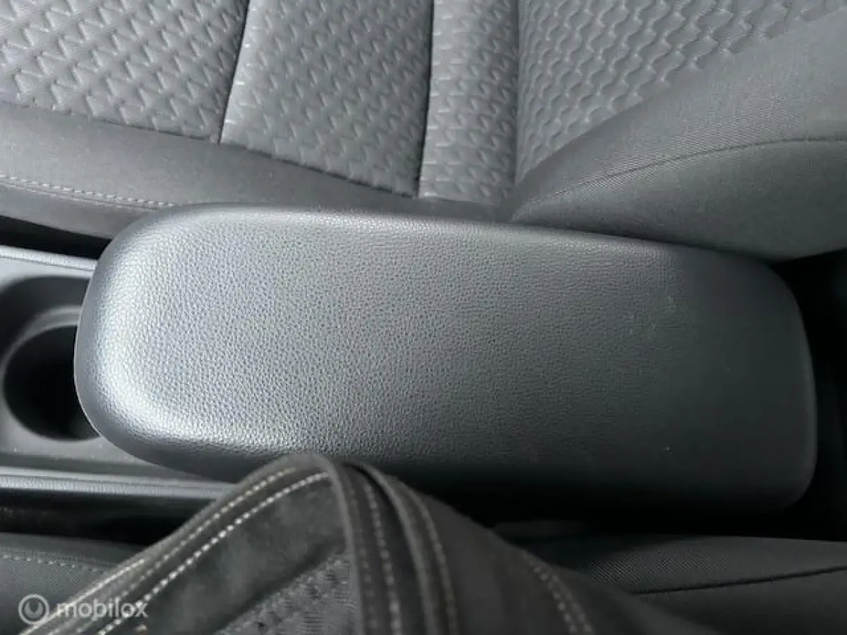 1.5 Hybrid * NAVIGATIE * AUTOMAAT * PDC *