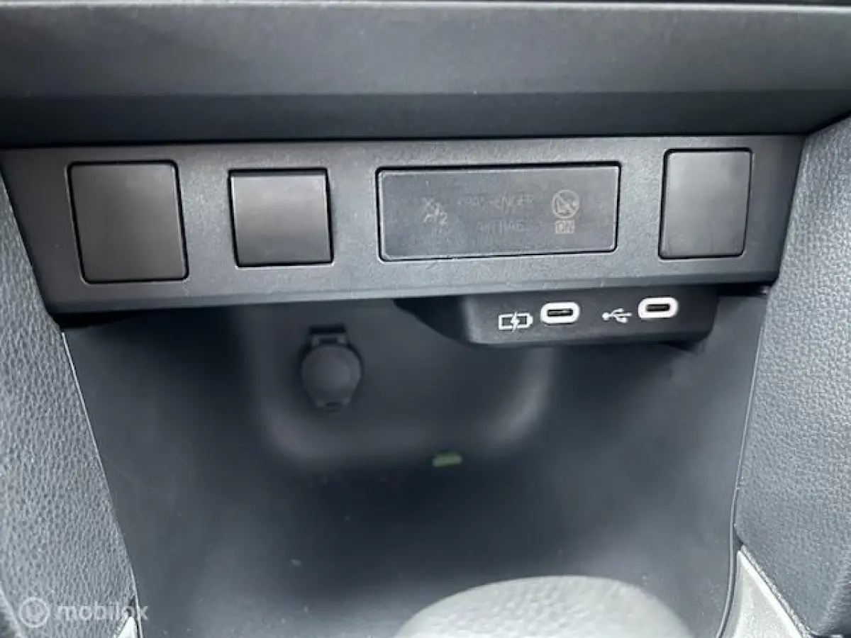 1.5 Hybrid * NAVIGATIE * AUTOMAAT * PDC *