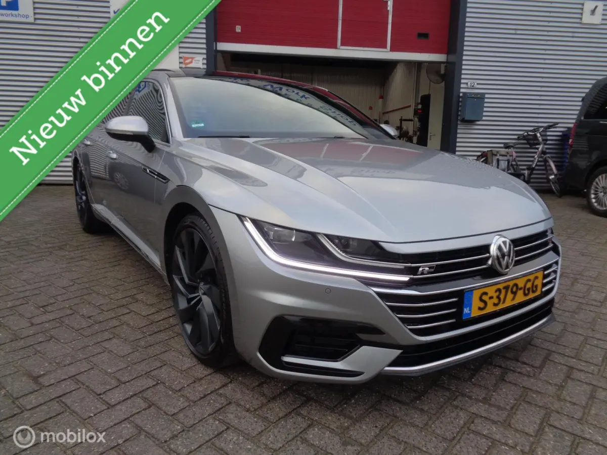 2.0 TSI Business R-Line/ DSG-7/Pano/DCC/Stoeverw/ 20'' Lm velgen/FULL LED/Afn trekhaak/Camera/Airco/nieuwstaat