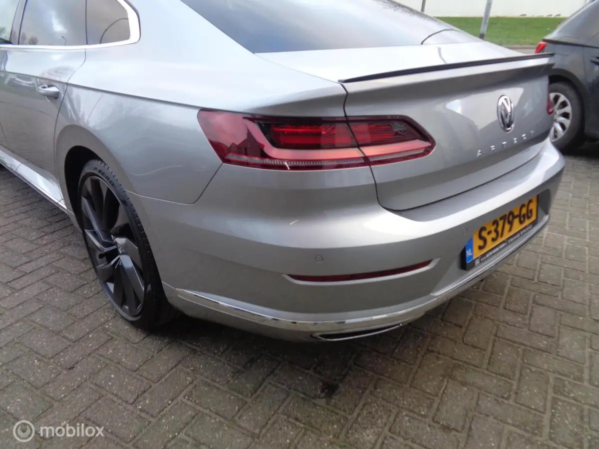 2.0 TSI Business R-Line/ DSG-7/Pano/DCC/Stoeverw/ 20'' Lm velgen/FULL LED/Afn trekhaak/Camera/Airco/nieuwstaat