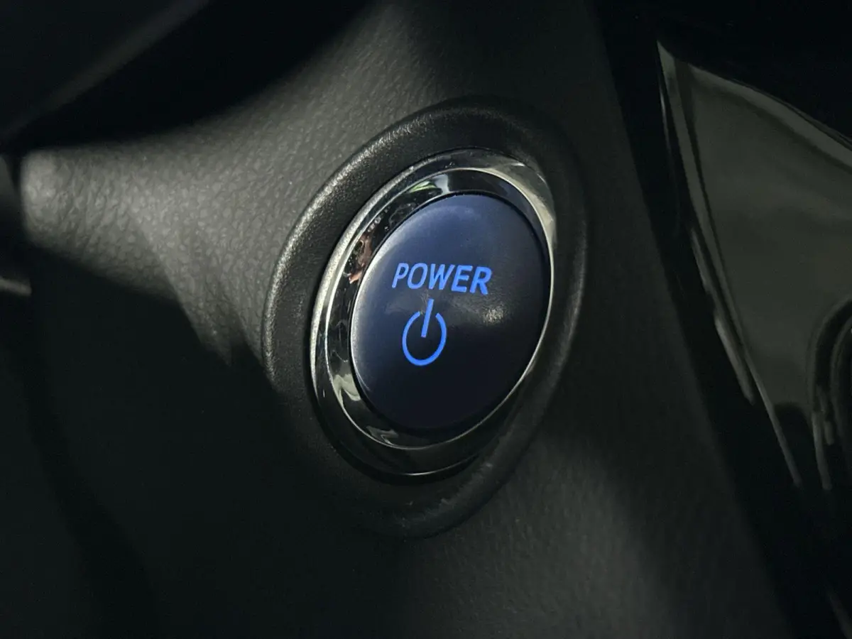 1.8 Hybrid Business Intro Automaat | Trekhaak | Navi