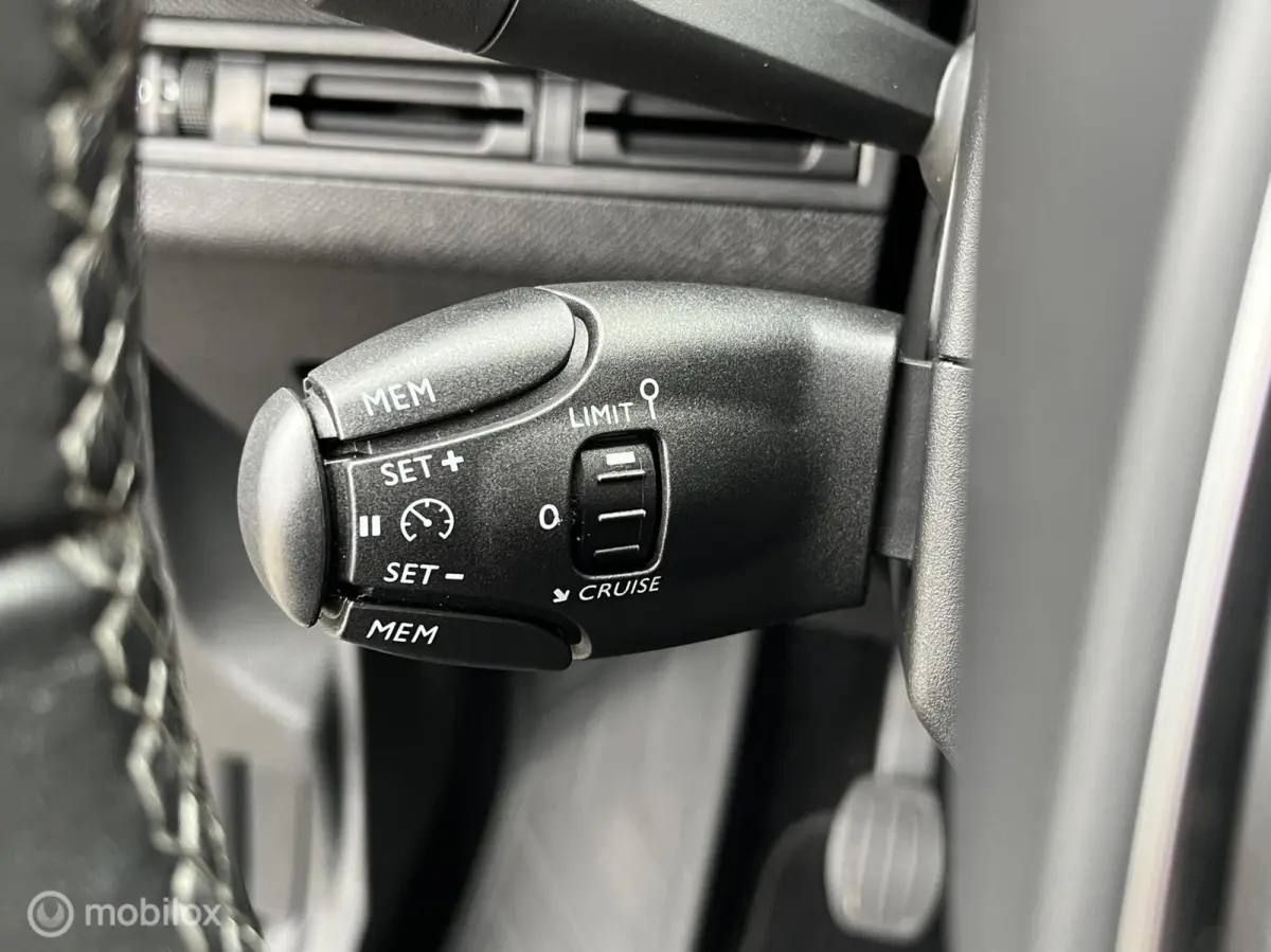 1.2 Active Camera Stoel-Vw 7-Pers All-in!