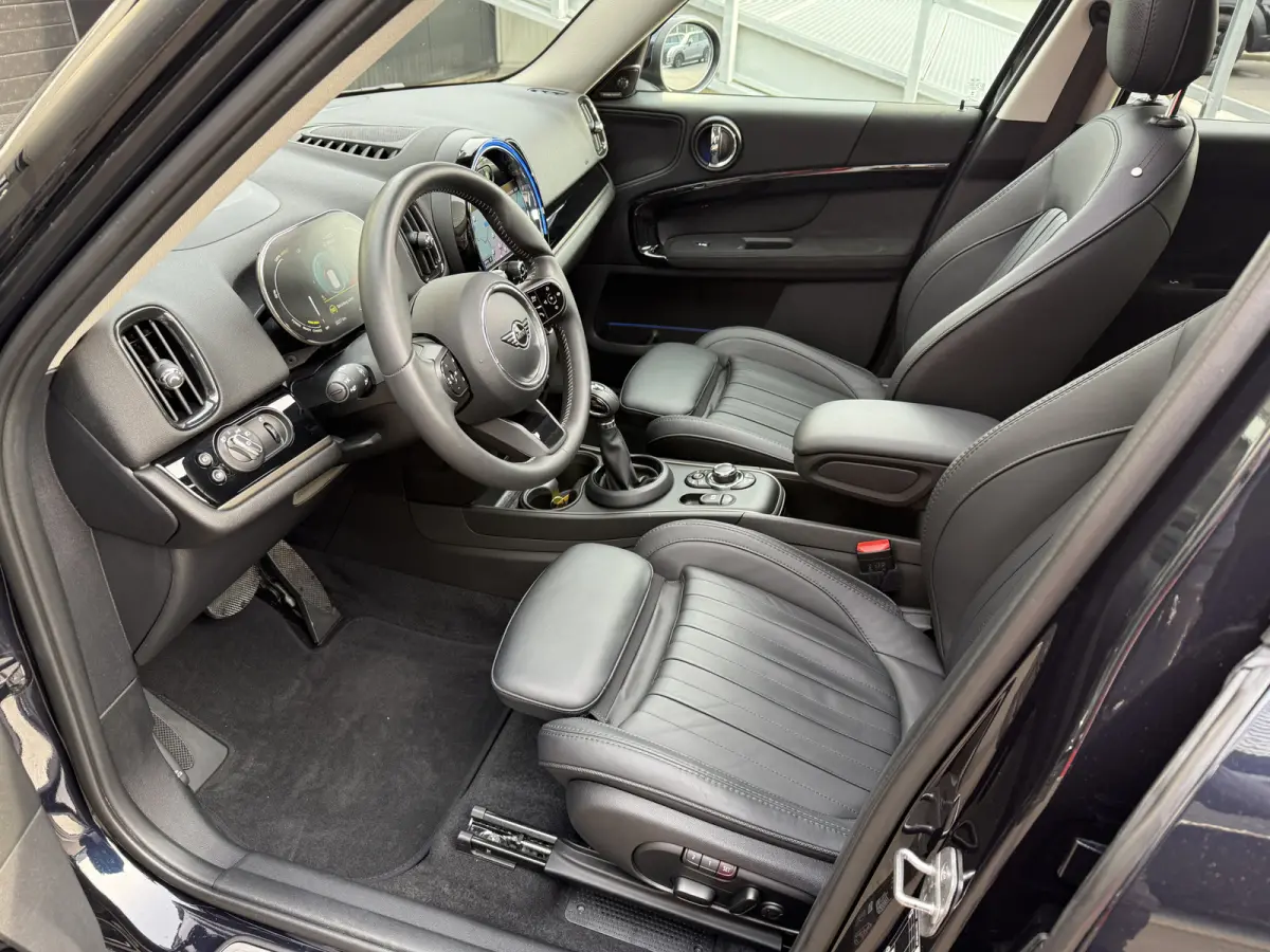 2.0 Cooper SE ALL4 Pano/Leder/H&K/Camera/elec stoel