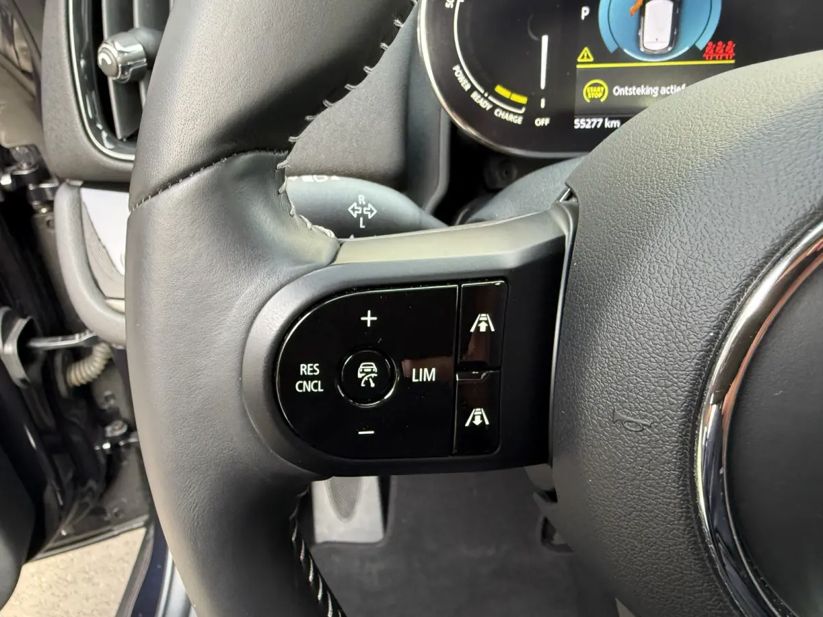 2.0 Cooper SE ALL4 Pano/Leder/H&K/Camera/elec stoel