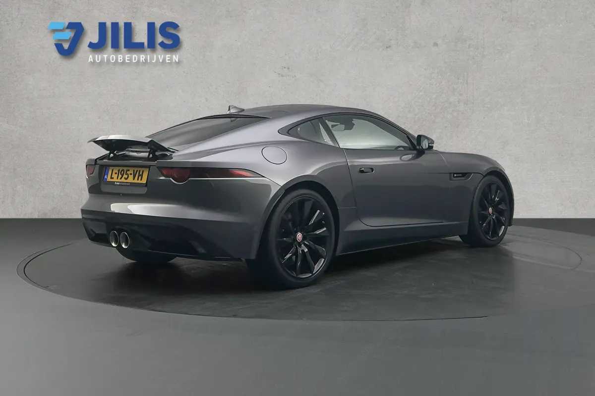3.0 V6 RWD R-Dynamic | Facelift | Dealeronderhouden | Camera | Memory seats
