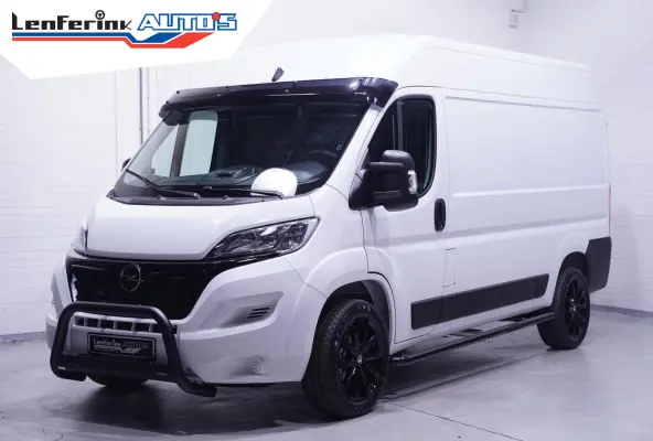 2.2D 140 pk L2H2 White&Black Edition Navi 18" LMV, Bullbar + Sidebars Zwart, Camera, Apple Carplay, 3-Zits, Nieuw