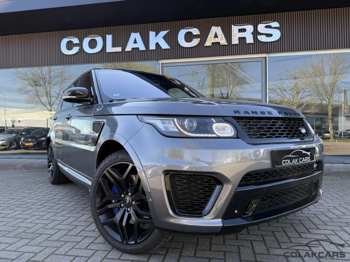 5.0 V8 Supercharged SVR Pano