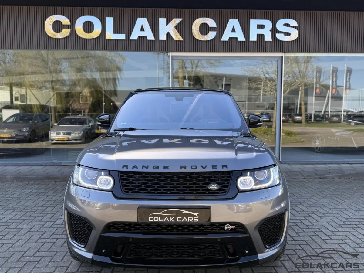 5.0 V8 Supercharged SVR Pano