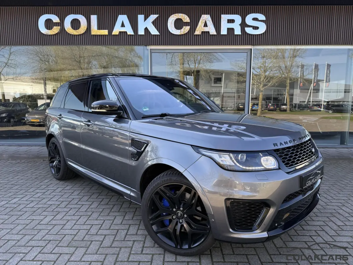 5.0 V8 Supercharged SVR Pano