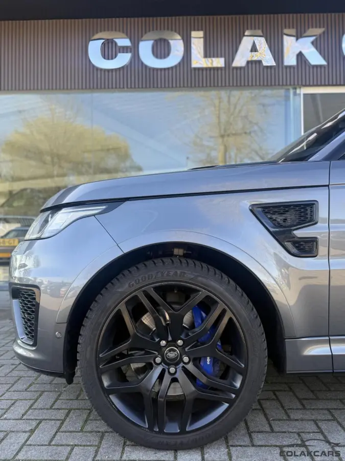 5.0 V8 Supercharged SVR Pano