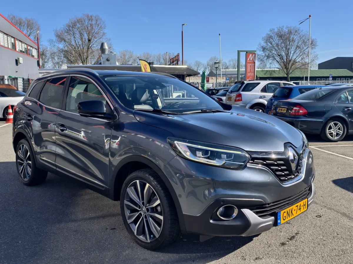 KADJAR TCe Extase / / PANO / BOSE / CAMERA / NAVI / SP VLG /