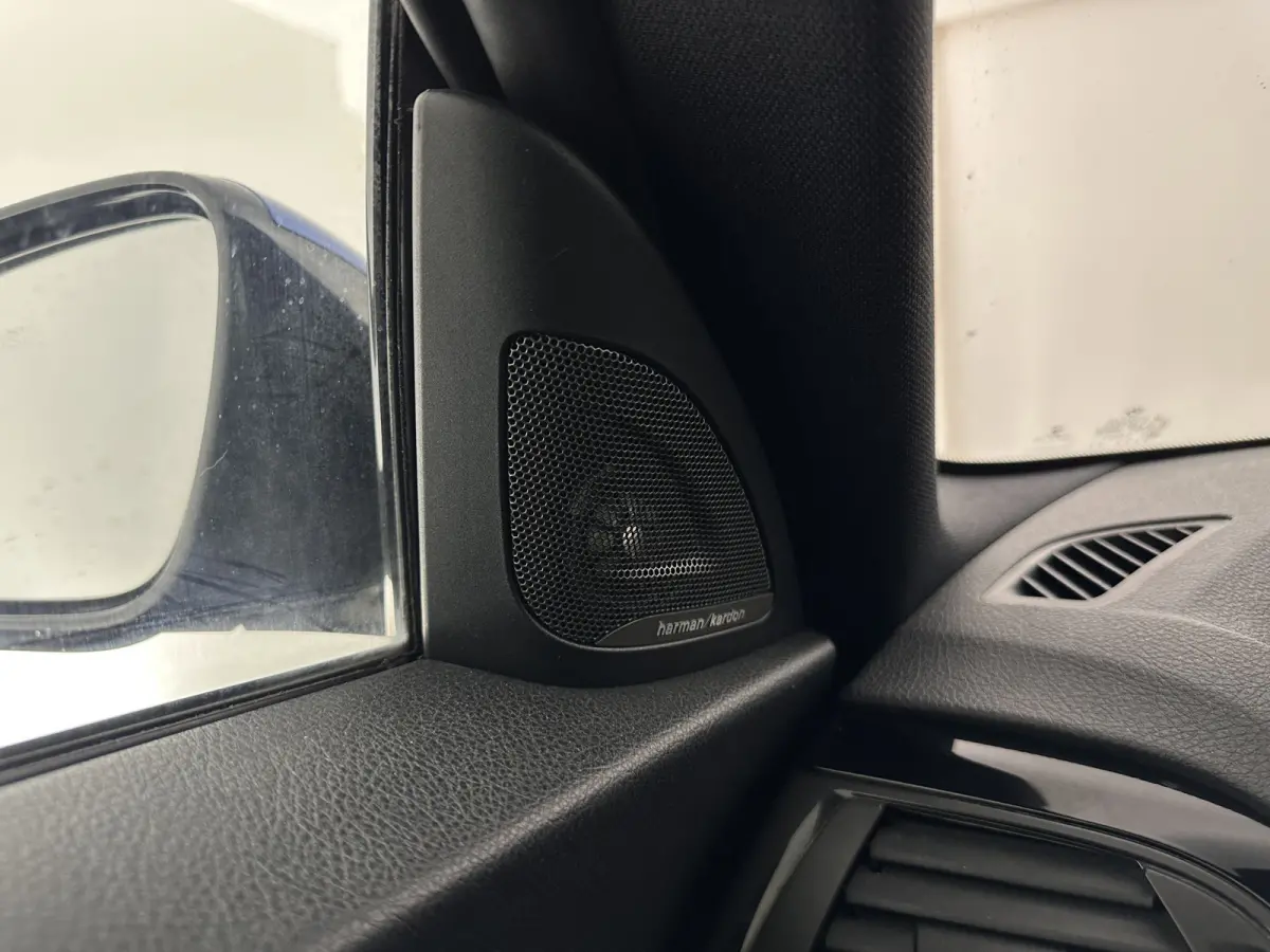 220d xDrive M-Sport-Styling Executive Aut. *XENON | ALCANTARA | HEATED-SPORTSEATS | HARMAN/KARDON | KEYLESS | NAVI-FULLMAP | PRIVACYGLASS | SHIFTPADDLES | ECC | PDC | CRUISE | 18''ALU*