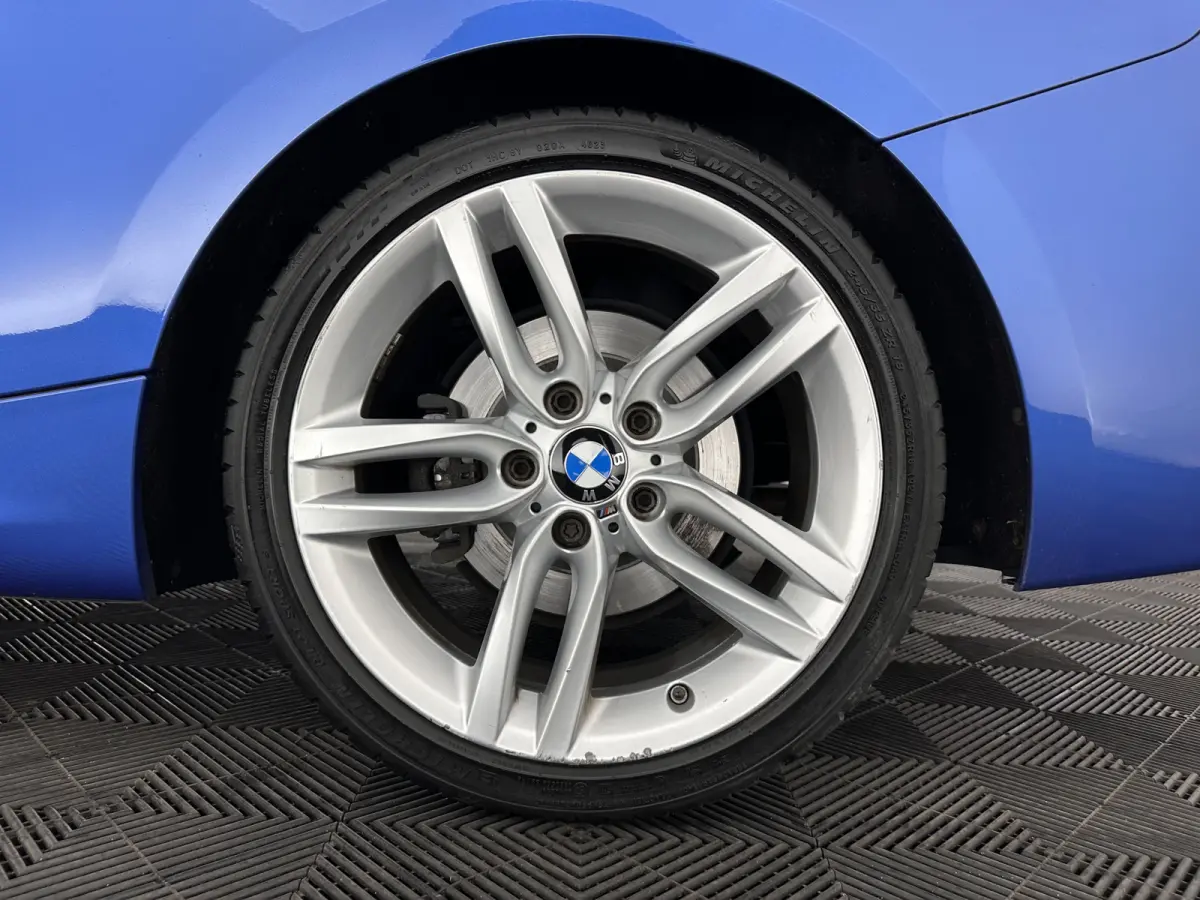 220d xDrive M-Sport-Styling Executive Aut. *XENON | ALCANTARA | HEATED-SPORTSEATS | HARMAN/KARDON | KEYLESS | NAVI-FULLMAP | PRIVACYGLASS | SHIFTPADDLES | ECC | PDC | CRUISE | 18''ALU*