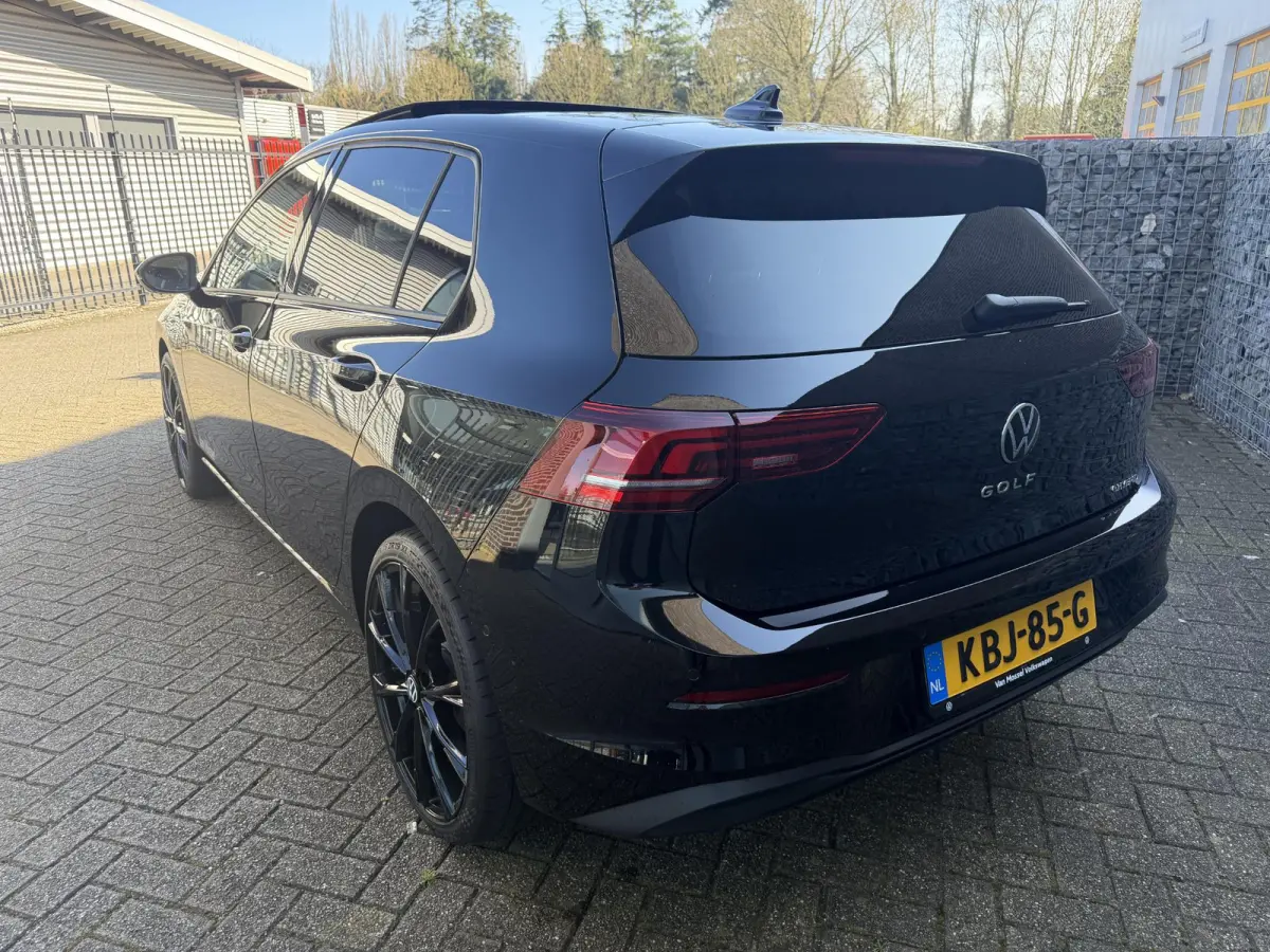 1.5 eHybrid Life Edition 204 PK | SOH 100% | Automaat | Adaptive Cruise Control | Lane Assist | Travel Assist | Apple Carplay | 360 Camera | Panoramadak | Trekhaak | Stoelverwarming | Stuurv