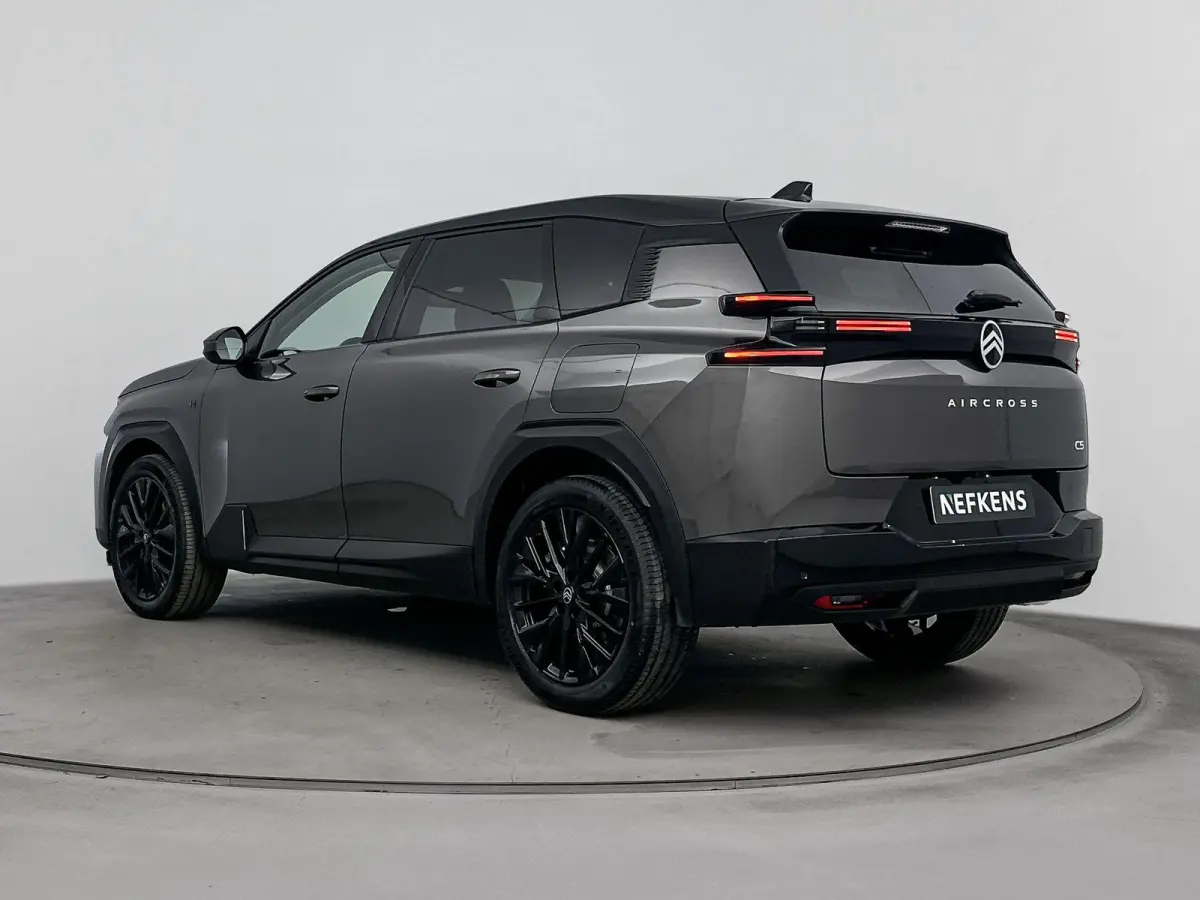 1.6 Plug-In Hybrid 195pk Max | Inruilpremie! | Nieuw model | Luxe lederen stoelen | 20" lichtmetalen velgen | 8 jaar care garantie |