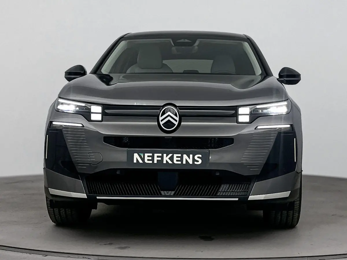 1.6 Plug-In Hybrid 195pk Max | Inruilpremie! | Nieuw model | Luxe lederen stoelen | 20" lichtmetalen velgen | 8 jaar care garantie |