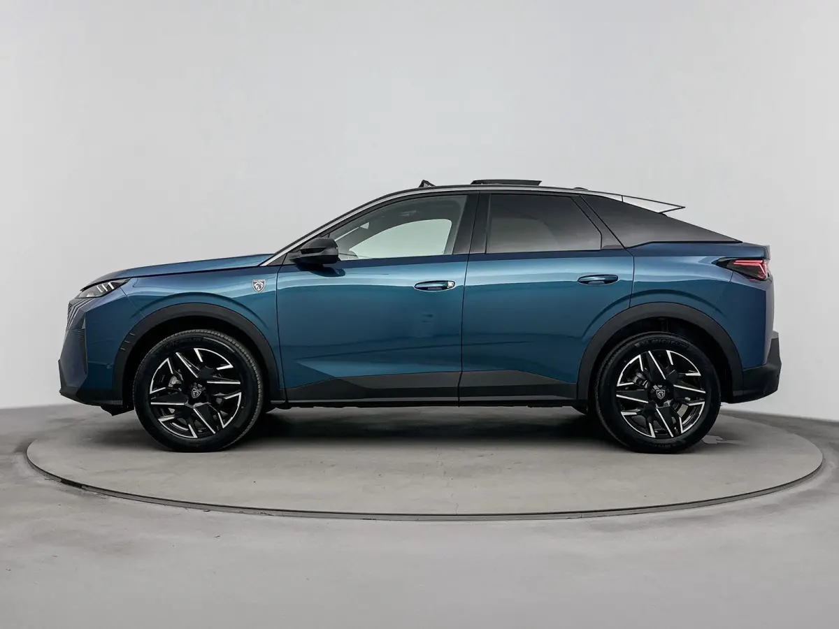 1.2 Hybrid 145 GT | €3.000,- inruilpremie | Panoramisch schuifkanteldak | Alcantara stoelen | Snel leverbaar |
