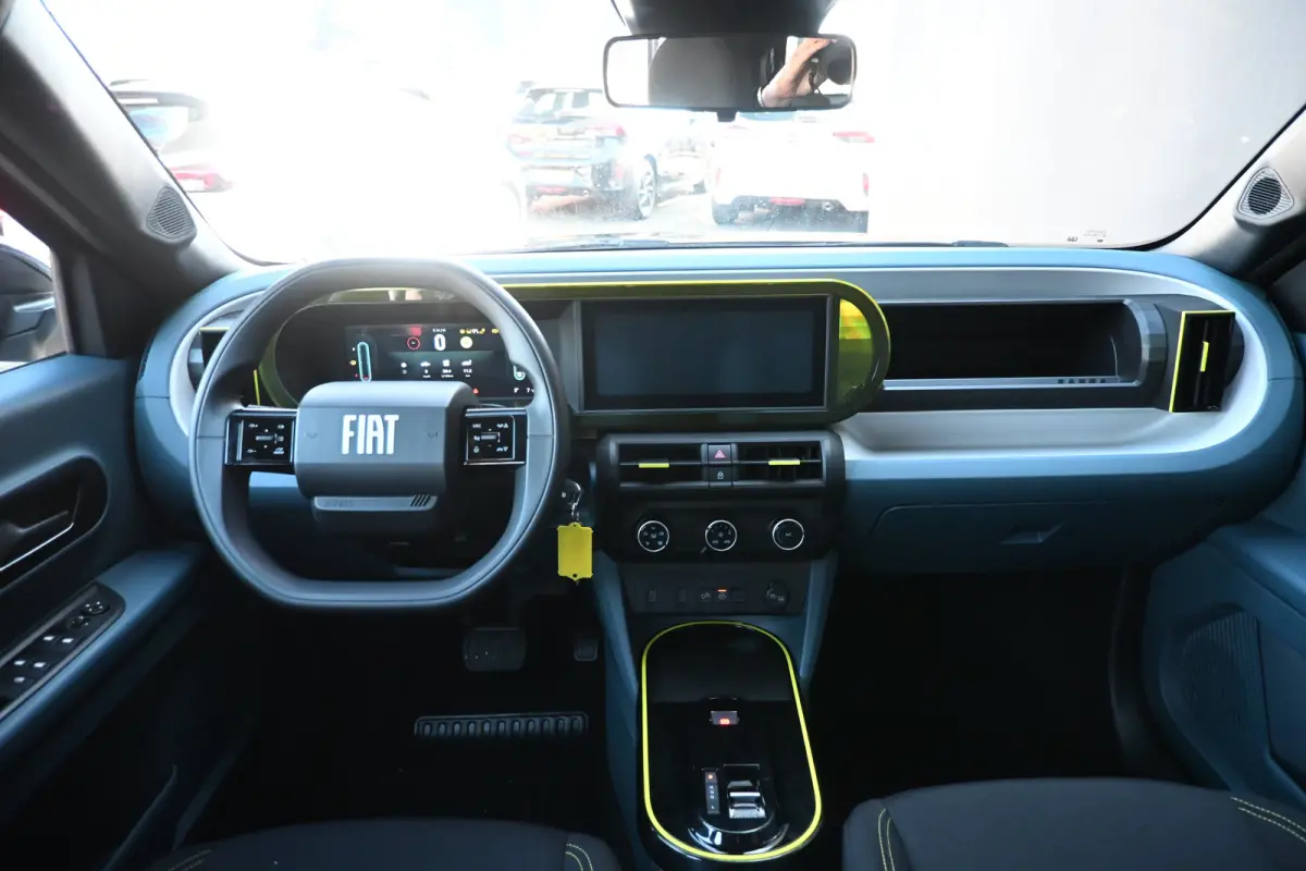 1.2 Hybrid ICON | Voorraad-Actie!! | Draadloos Apple Carplay & Android Auto | Airco | Cruise Control | !!