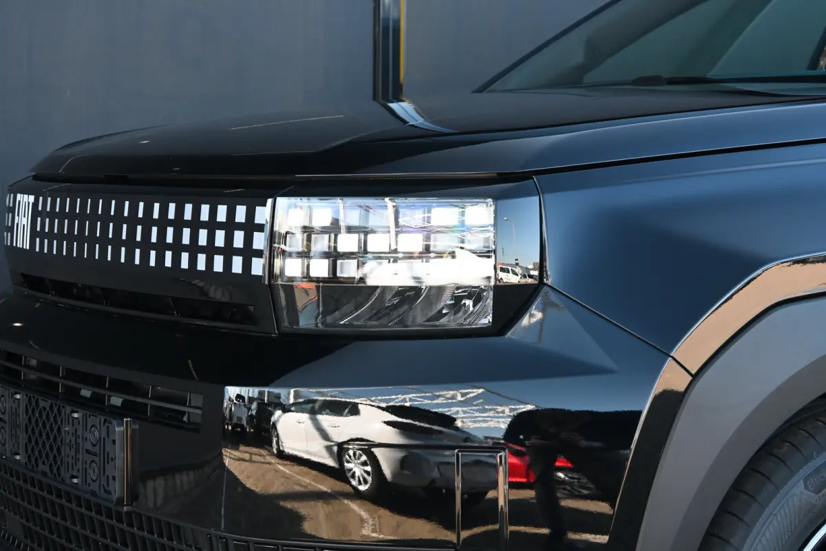 1.2 Hybrid ICON | Voorraad-Actie!! | Draadloos Apple Carplay & Android Auto | Airco | Cruise Control | !!