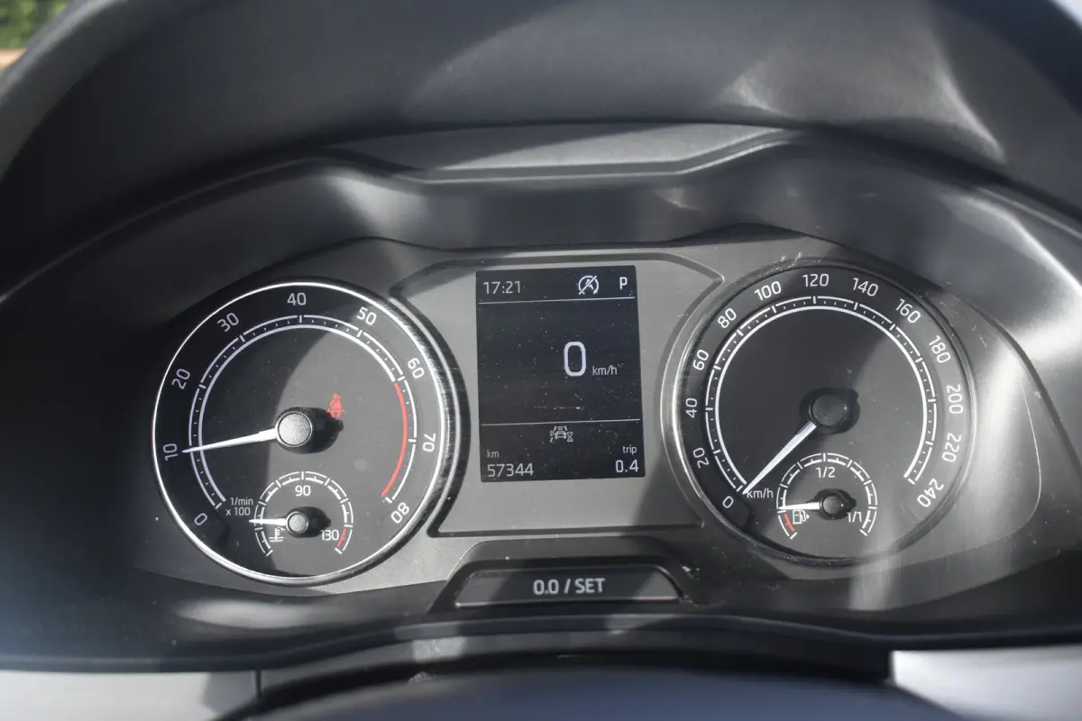 1.0 TSI 110PK Sport Business DSG/AUTOMAAT 1e EIGENAAR | APP. CONNECT | CRUISE CONTROL | FULL LED | DAB+