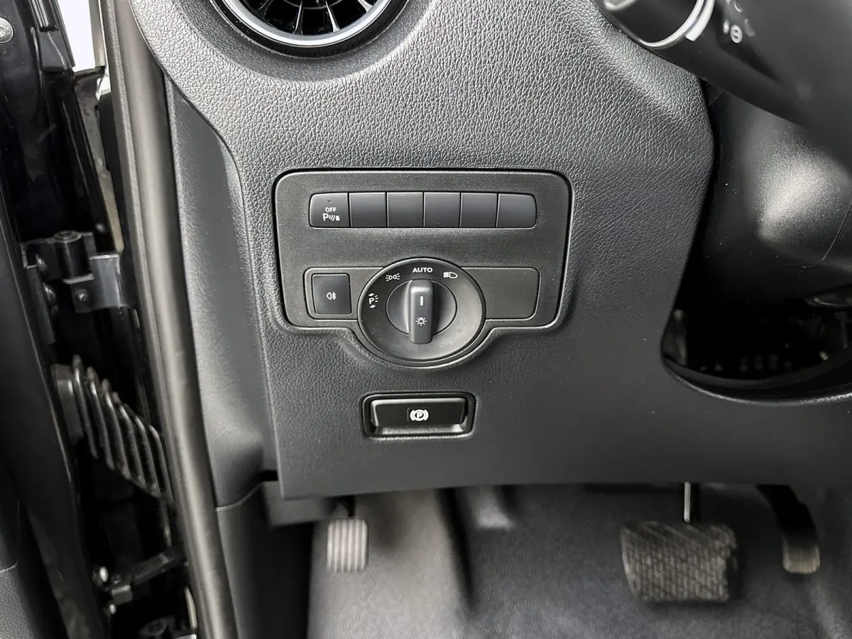 124 CDI DC L2 Dubbele Cabine 237pk Dubbele Schuifdeur Leder Adaptieve Cruise Control Led