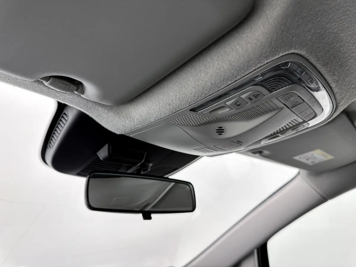 124 CDI DC L2 Dubbele Cabine 237pk Dubbele Schuifdeur Leder Adaptieve Cruise Control Led