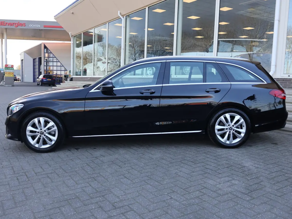 180 AUT. PREMIUM PLUS + BREEDBEELD CARPLAY | PANO | SFEERVERLICHTING | TREKHAAK