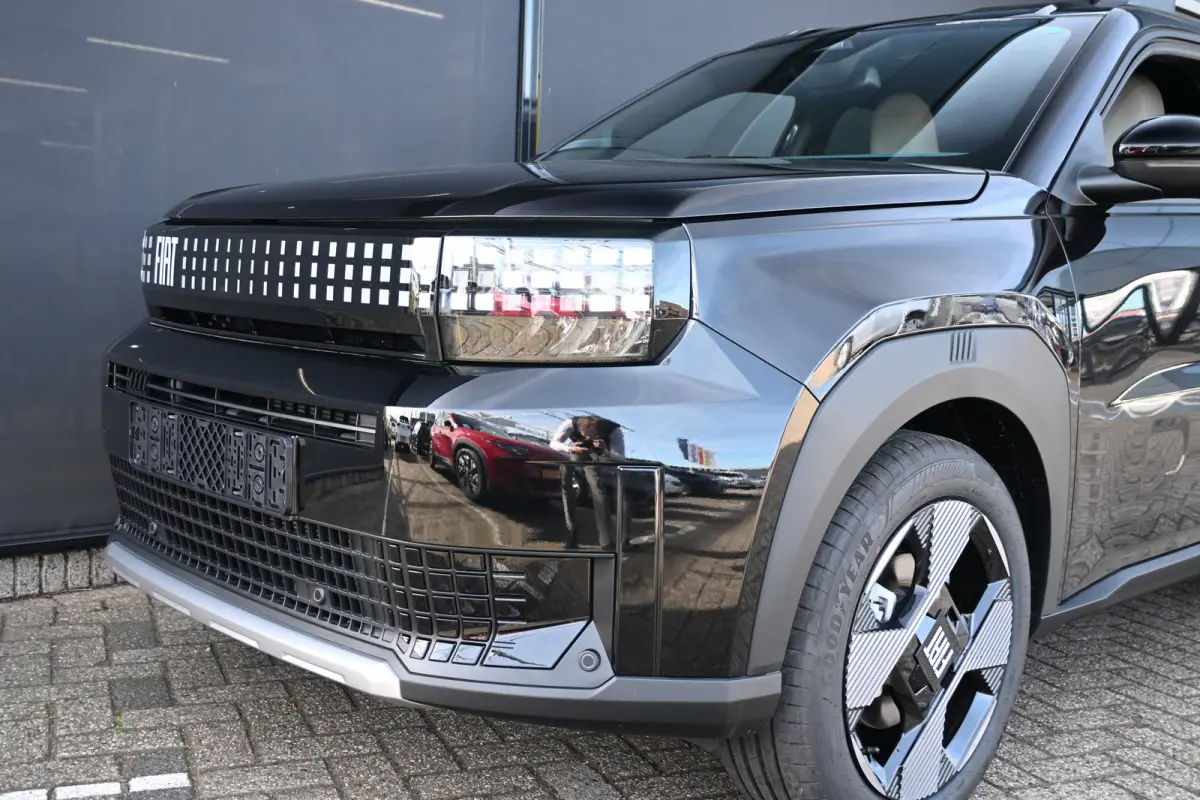 La Prima VOORRAAD-ACTIE! | 8 Jaar Fabrieksgarantie | Stoel/Stuur verwarming | Carplay | Draadloos Laden | Achteruitrijcamera