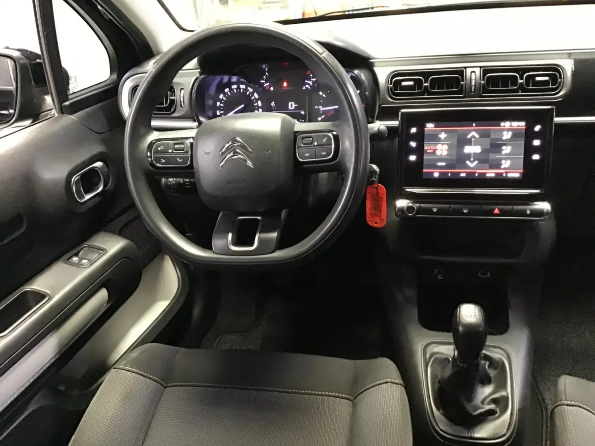 1.2 PureTech Feel I New Apk + Koppeling + Kln Brt I Clima I Cruise I Led Carplay I Navi I Led I Lane assist I Bt I Usb