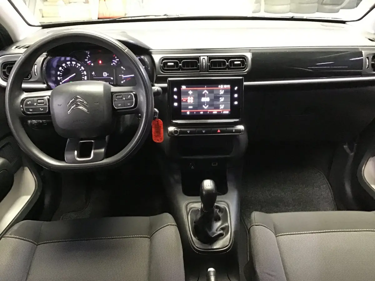 1.2 PureTech Feel I New Apk + Koppeling + Kln Brt I Clima I Cruise I Led Carplay I Navi I Led I Lane assist I Bt I Usb