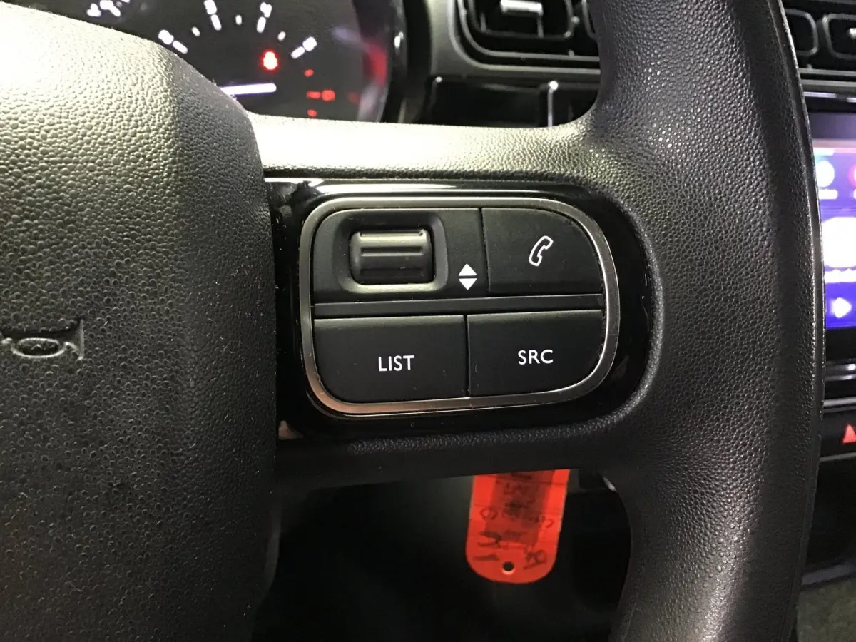 1.2 PureTech Feel I New Apk + Koppeling + Kln Brt I Clima I Cruise I Led Carplay I Navi I Led I Lane assist I Bt I Usb