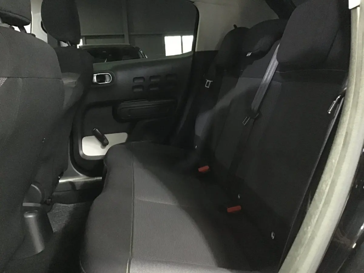 1.2 PureTech Feel I New Apk + Koppeling + Kln Brt I Clima I Cruise I Led Carplay I Navi I Led I Lane assist I Bt I Usb