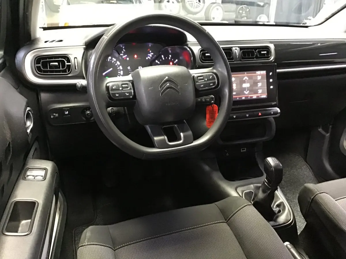 1.2 PureTech Feel I New Apk + Koppeling + Kln Brt I Clima I Cruise I Led Carplay I Navi I Led I Lane assist I Bt I Usb