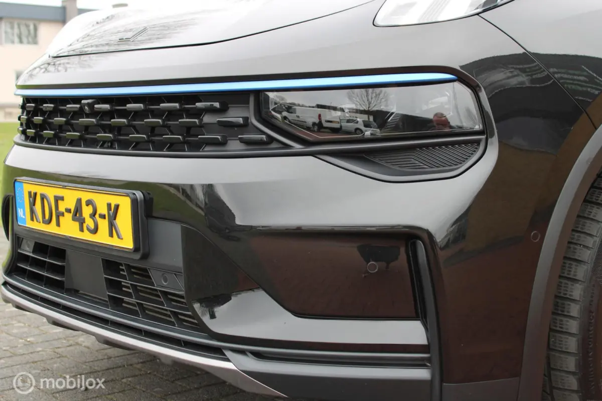 1.5 Plug-in Hybrid, Panoramadak, Stoelverwarming, Clima, Cruise, Pdc + Camera, Navi, App connect, Donker glas,