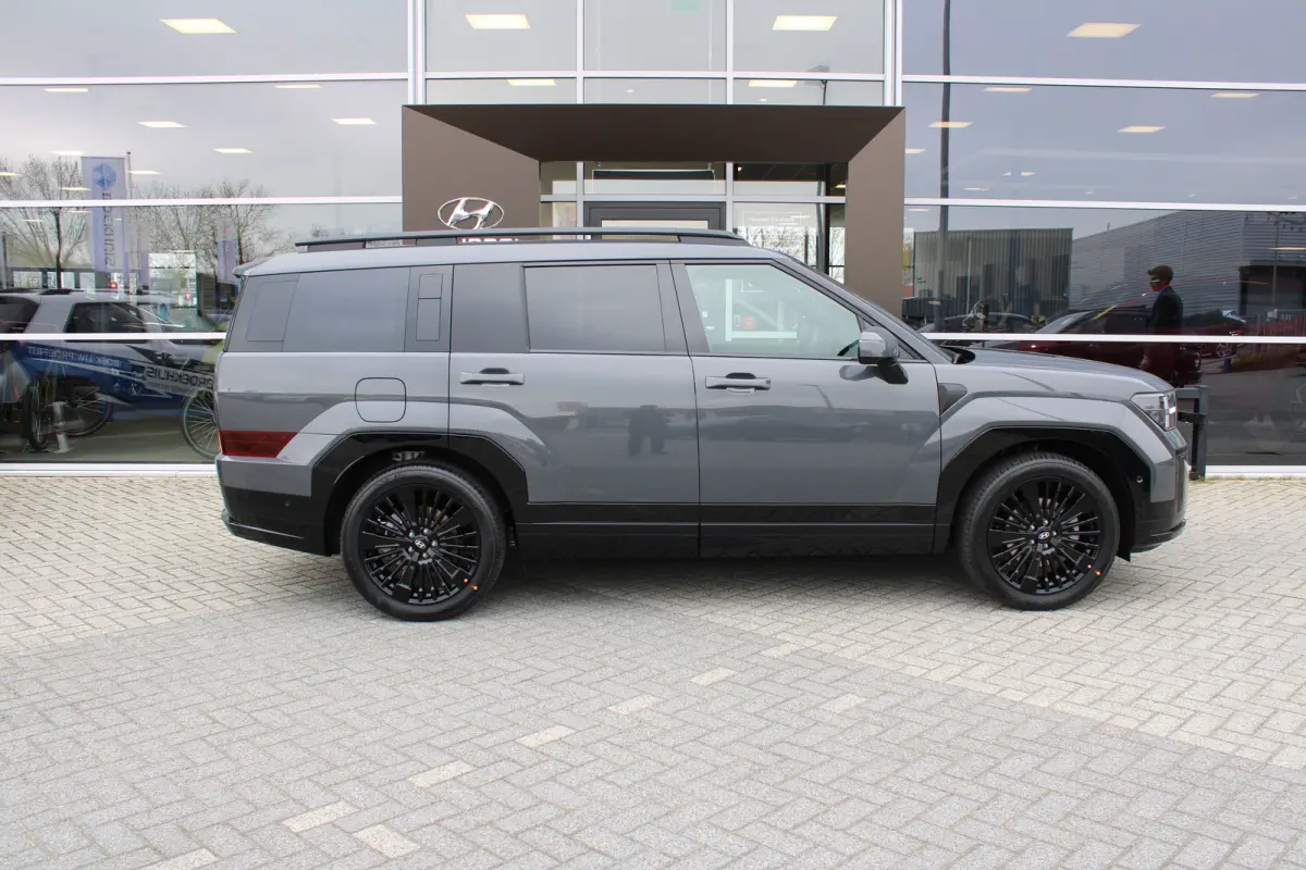1.6 T-GDI PHEV Black Line 4WD 7p. | Achterbank in delen neerklapbaar | Achterbank verwarmd | Achterruitverwarming