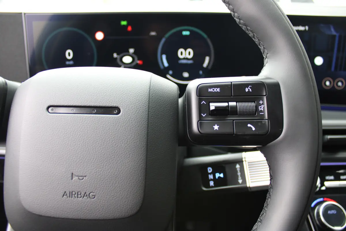 1.6 T-GDI PHEV Black Line 4WD 7p. | Achterbank in delen neerklapbaar | Achterbank verwarmd | Achterruitverwarming